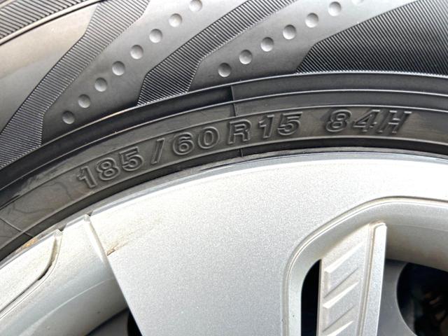 シエンタ X 電動スライドドア 衝突軽減装置 禁煙車 純正SDナビ バックカメラ ETC Bluetooth フルセグ ドラレコ レーンキープアシスト クリアランスソナー CD再生 盗難防止装置 プライバシーガラス(29枚目)