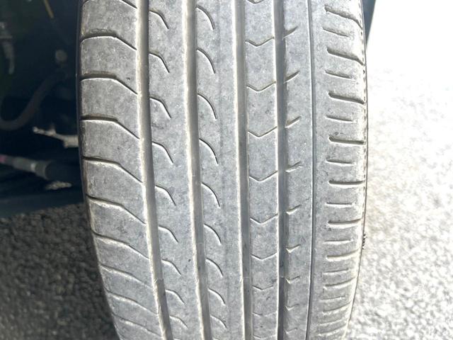 シエンタ X 電動スライドドア 衝突軽減装置 禁煙車 純正SDナビ バックカメラ ETC Bluetooth フルセグ ドラレコ レーンキープアシスト クリアランスソナー CD再生 盗難防止装置 プライバシーガラス(30枚目)