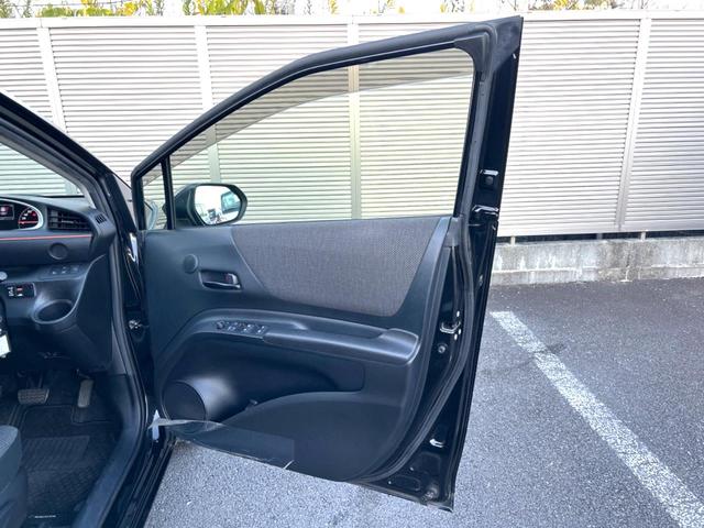 シエンタ X 電動スライドドア 衝突軽減装置 禁煙車 純正SDナビ バックカメラ ETC Bluetooth フルセグ ドラレコ レーンキープアシスト クリアランスソナー CD再生 盗難防止装置 プライバシーガラス(38枚目)