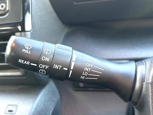 シエンタ X 電動スライドドア 衝突軽減装置 禁煙車 純正SDナビ バックカメラ ETC Bluetooth フルセグ ドラレコ レーンキープアシスト クリアランスソナー CD再生 盗難防止装置 プライバシーガラス(53枚目)