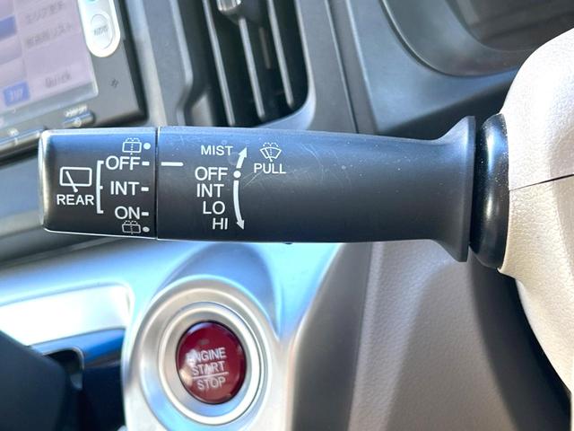 Ｎ－ＷＧＮ Ｇ・ターボパッケージ　ターボ　衝突軽減装置　禁煙車　純正ナビ　バックカメラ　ＥＴＣ　Ｂｌｕｅｔｏｏｔｈ　ドラレコ　スマートキー　ＨＩＤヘッドライト　純正１４インチアルミホイール　ＣＤ／ＤＶＤ再生　地デジ　プライバシーガラス（41枚目）