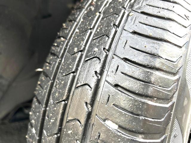 マーチ Ｘ　禁煙車　純正ナビ　ＥＴＣ　Ｂｌｕｅｔｏｏｔｈ　フルセグ　ドラレコ　スマートキー　ＣＤ再生　盗難防止装置　プライバシーガラス　アイドリングストップ（31枚目）