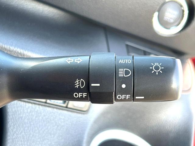 シエンタ Ｇ　ＴＲＤエアロ　両側電動スライドドア　禁煙車　ＥＴＣ　ドラレコ　スマートキー　ＬＥＤヘッドライト　シートヒーター　レーンキープアシスト　革巻きステアリング　ステアリングスイッチ　１５インチアルミホイール（48枚目）