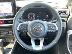 【純正革巻きステアリング】上質な革を使用することで、手にしっかり馴染みとても運転しやすいハンドルです♪ 3