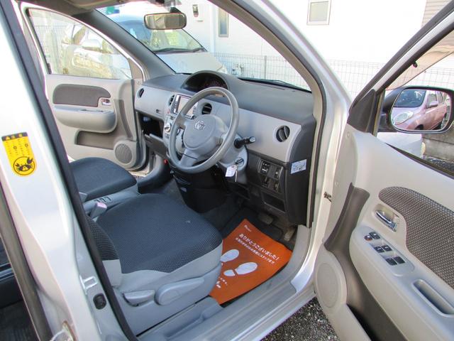 シエンタ Ｘリミテッド　７人乗り　左パワースライドドア　タイヤバッテリー新品交換（5枚目）