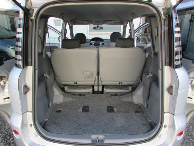 シエンタ Ｘリミテッド　７人乗り　左パワースライドドア　タイヤバッテリー新品交換（12枚目）