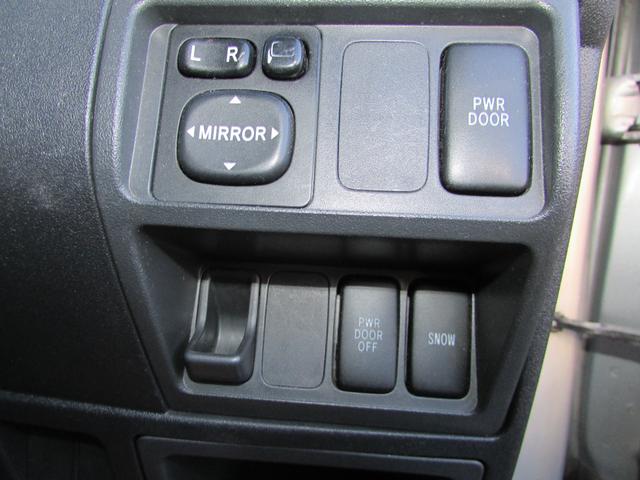 シエンタ Ｘリミテッド　７人乗り　左パワースライドドア　タイヤバッテリー新品交換（14枚目）