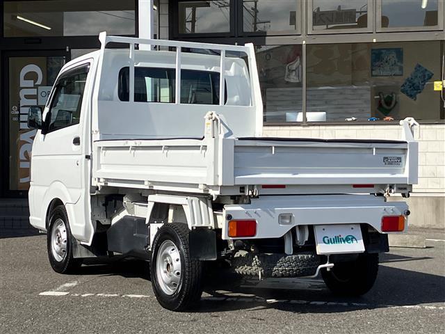 キャリイトラック ダンプ　深底ダンプ３方開格子型鳥居　電動油圧式ダンプ　パートタイム４ＷＤ　オートマチック　パワステ　エアコン　社外ドライブレコーダー　サマータイヤ積込（純正スチールホイール付き）　ディーラー実施点検記録簿有り（44枚目）