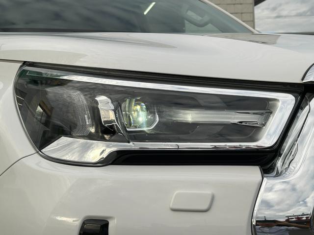 ハイラックス Ｚ　純正キャノピー付車　アルパイン製フローティングナビ（フルセグ／ＤＶＤ／ＳＤ／ＢＴ／ＵＳＢ／ＨＤＭＩ）Ｂカメラ　ナビ連動型ドラレコ　セーフティーセンス　クルコン　リアデフロック　純正アルミ付冬タイヤ有り（49枚目）