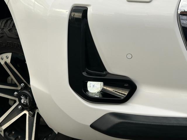 ハイラックス Ｚ　純正キャノピー付車　アルパイン製フローティングナビ（フルセグ／ＤＶＤ／ＳＤ／ＢＴ／ＵＳＢ／ＨＤＭＩ）Ｂカメラ　ナビ連動型ドラレコ　セーフティーセンス　クルコン　リアデフロック　純正アルミ付冬タイヤ有り（50枚目）