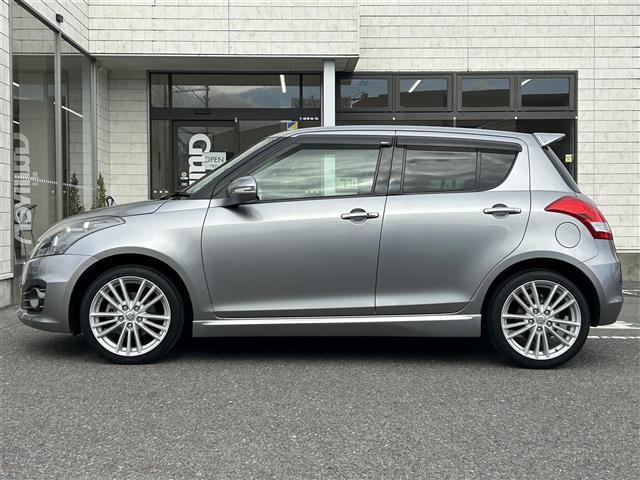 スイフトスポーツ ベースグレード 6速マニュアル クルコンステリモ 社外メモリナビ(フルセグ/SD/DVD/BT/USB)バックカメラ 横滑り防止 HIDヘッドライト フォグランプ AUTOライト プッシュスタート スペアキー ETC(3枚目)