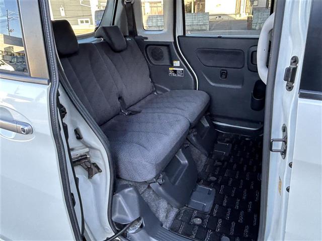 スペーシア Xリミテッド 1オーナー 4WD 衝突軽減システム 両側パワースライド 純正エアロ 社外メモリナビ(ワンセグ/CD/DVD/SD/USB)バックカメラ シートヒーター横滑り防止 ステアリングリモコン HIDライト(8枚目)