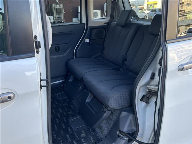 スペーシア Xリミテッド 1オーナー 4WD 衝突軽減システム 両側パワースライド 純正エアロ 社外メモリナビ(ワンセグ/CD/DVD/SD/USB)バックカメラ シートヒーター横滑り防止 ステアリングリモコン HIDライト(17枚目)