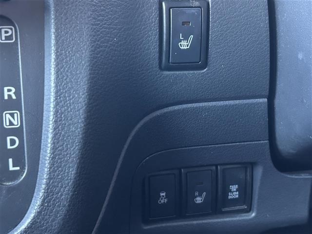 スペーシア Xリミテッド 1オーナー 4WD 衝突軽減システム 両側パワースライド 純正エアロ 社外メモリナビ(ワンセグ/CD/DVD/SD/USB)バックカメラ シートヒーター横滑り防止 ステアリングリモコン HIDライト(28枚目)