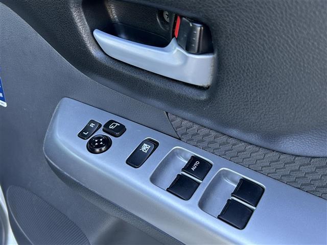 スペーシア Xリミテッド 1オーナー 4WD 衝突軽減システム 両側パワースライド 純正エアロ 社外メモリナビ(ワンセグ/CD/DVD/SD/USB)バックカメラ シートヒーター横滑り防止 ステアリングリモコン HIDライト(39枚目)