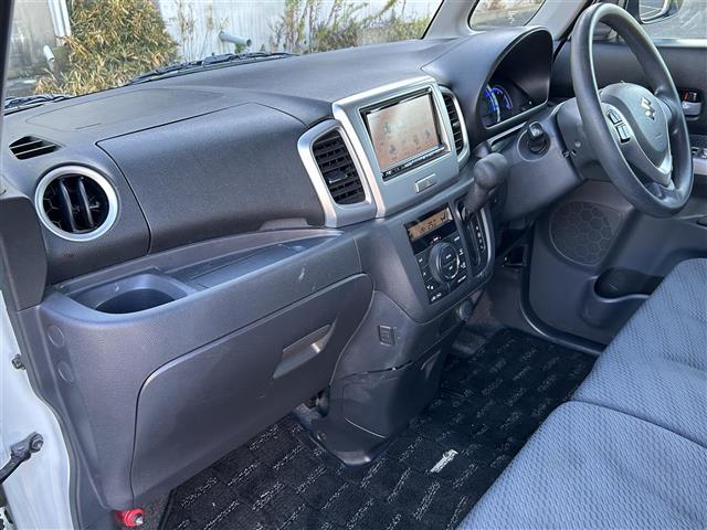 スペーシア Xリミテッド 1オーナー 4WD 衝突軽減システム 両側パワースライド 純正エアロ 社外メモリナビ(ワンセグ/CD/DVD/SD/USB)バックカメラ シートヒーター横滑り防止 ステアリングリモコン HIDライト(41枚目)