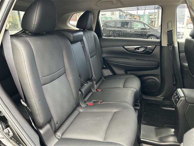 エクストレイル 20Xi Vセレクション 1オーナー 7人乗り 4WD 衝突軽減システム プロパイロット デジタルインナーミラー 純正ナビ(フルセグ/DVD/SD/BT/USB)全方位モニター 純正フリップダウン パワーシート カプロンシート(10枚目)