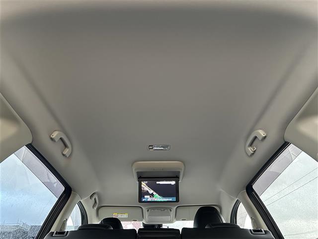 エクストレイル 20Xi Vセレクション 1オーナー 7人乗り 4WD 衝突軽減システム プロパイロット デジタルインナーミラー 純正ナビ(フルセグ/DVD/SD/BT/USB)全方位モニター 純正フリップダウン パワーシート カプロンシート(17枚目)