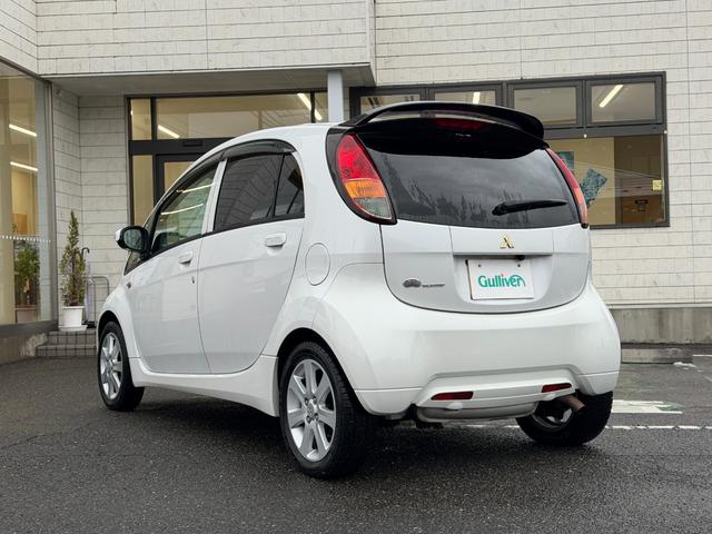 アイ T 社外HDDナビ・フルセグTV・Bluetooth・バックカメラ・ETC(3枚目)