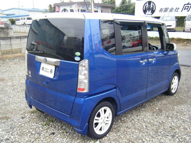 N-BOX 2トーンカラースタイル G・Lパッケージ ディスプレイオーディオ・Bluetooth・Bカメラ・左側電動スライドドア・プッシュスタート・スマートキー(10枚目)