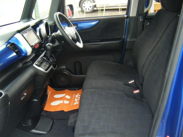 N-BOX 2トーンカラースタイル G・Lパッケージ ディスプレイオーディオ・Bluetooth・Bカメラ・左側電動スライドドア・プッシュスタート・スマートキー(19枚目)