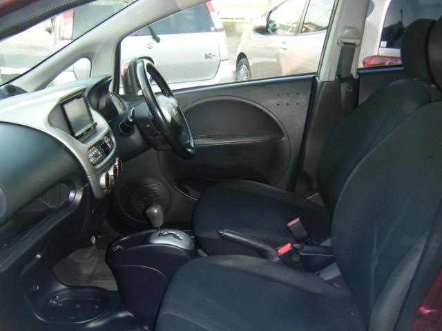 心地よさを生むシンプルで上質なデザイン、移動時間でさえくつろぎの時間にしてくれます（