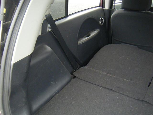 多機能シートアレンジ付き！色々なシーンで実用的です♪