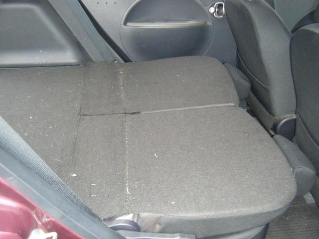 シートアレンジにより空間を広く使えます。ゴルフや釣りにも！