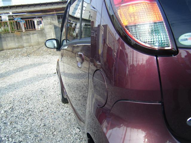 テールランプもきれいな状態です！納車前には再度仕上げて納車します！内外装問わず、とにかく徹底清掃・洗浄を行っております。私たちは自信をもって次なるお車をご提供いたします！！