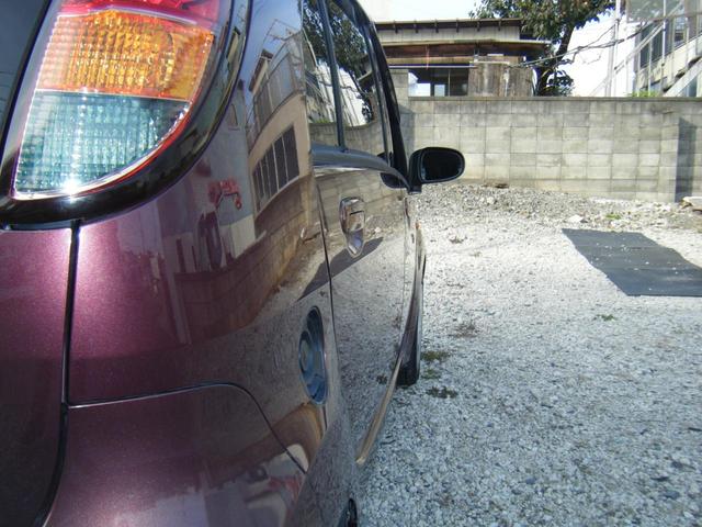 テールランプもきれいな状態です！納車前には再度仕上げて納車します！内外装問わず、とにかく徹底清掃・洗浄を行っております。私たちは自信をもって次なるお車をご提供いたします！！