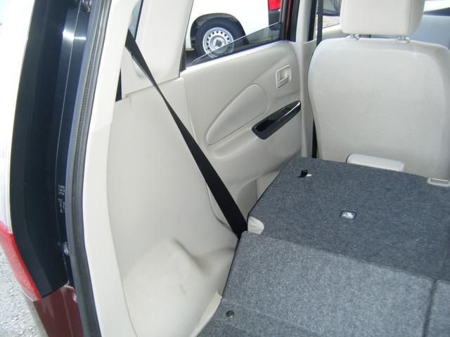 多機能シートアレンジ付き！色々なシーンで実用的です♪