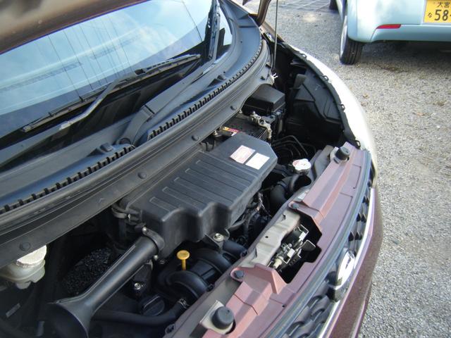 タイミングチェーン式です。