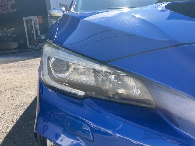 レヴォーグ ２．０ＳＴＩスポーツアイサイト　サンルーフ／ＳＴＩマフラー／ＳＴＩフロントアンダースポイラー／ＳＴＩエアロ／純正ナビ／Ｂｌｕｅｔｏｏｔｈ／ＴＶ／バックカメラ／純正１８インチアルミ／クルコン／パドルシフト／ＳＴＩタワーバー（21枚目）