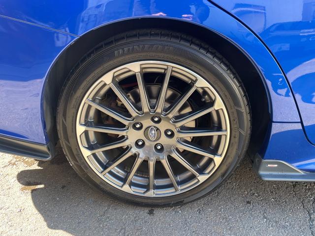 レヴォーグ ２．０ＳＴＩスポーツアイサイト　サンルーフ／ＳＴＩマフラー／ＳＴＩフロントアンダースポイラー／ＳＴＩエアロ／純正ナビ／Ｂｌｕｅｔｏｏｔｈ／ＴＶ／バックカメラ／純正１８インチアルミ／クルコン／パドルシフト／ＳＴＩタワーバー（29枚目）