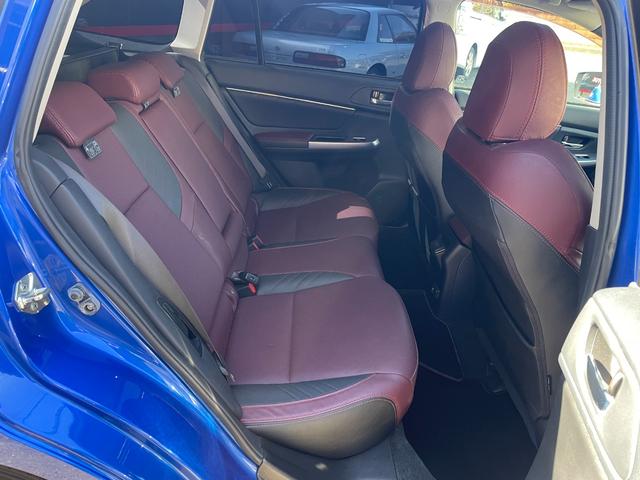 レヴォーグ ２．０ＳＴＩスポーツアイサイト　サンルーフ／ＳＴＩマフラー／ＳＴＩフロントアンダースポイラー／ＳＴＩエアロ／純正ナビ／Ｂｌｕｅｔｏｏｔｈ／ＴＶ／バックカメラ／純正１８インチアルミ／クルコン／パドルシフト／ＳＴＩタワーバー（54枚目）