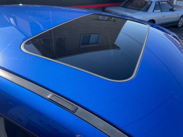 レヴォーグ ２．０ＳＴＩスポーツアイサイト　サンルーフ／ＳＴＩマフラー／ＳＴＩフロントアンダースポイラー／ＳＴＩエアロ／純正ナビ／Ｂｌｕｅｔｏｏｔｈ／ＴＶ／バックカメラ／純正１８インチアルミ／クルコン／パドルシフト／ＳＴＩタワーバー（67枚目）