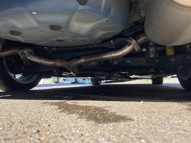 レヴォーグ ２．０ＳＴＩスポーツアイサイト　サンルーフ／ＳＴＩマフラー／ＳＴＩフロントアンダースポイラー／ＳＴＩエアロ／純正ナビ／Ｂｌｕｅｔｏｏｔｈ／ＴＶ／バックカメラ／純正１８インチアルミ／クルコン／パドルシフト／ＳＴＩタワーバー（73枚目）