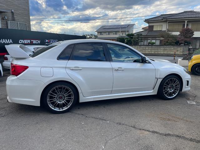 インプレッサ WRX STi フジツボA-Rマフラー/タン革シート/シートヒーター/STI BBS アルミホイール/SIドライブ/フルセグTVナビ/Bluetooth/純正リアスポイラー/ETC/プッシュスタート/スペアタイヤ(15枚目)