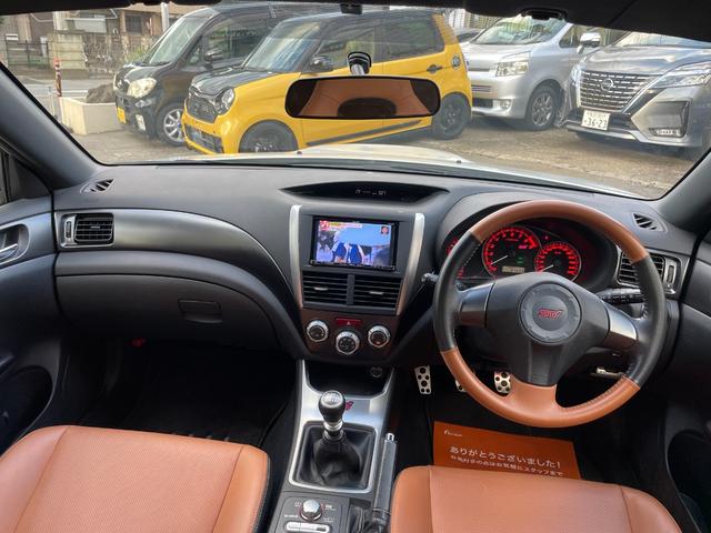 インプレッサ WRX STi フジツボA-Rマフラー/タン革シート/シートヒーター/STI BBS アルミホイール/SIドライブ/フルセグTVナビ/Bluetooth/純正リアスポイラー/ETC/プッシュスタート/スペアタイヤ(47枚目)