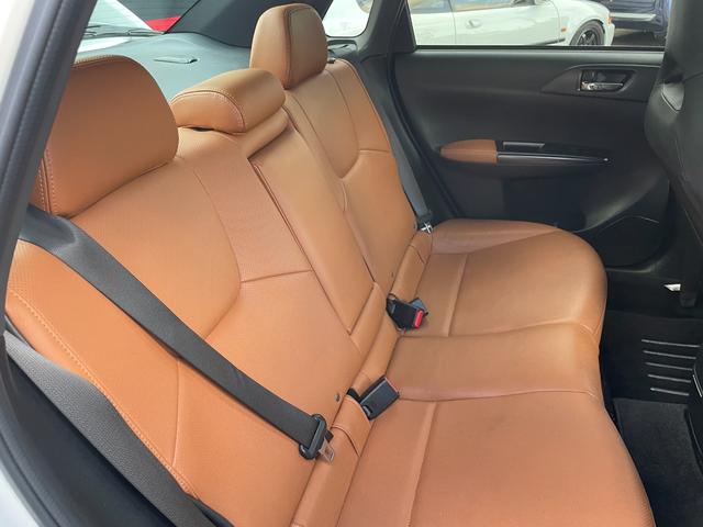 インプレッサ WRX STi フジツボA-Rマフラー/タン革シート/シートヒーター/STI BBS アルミホイール/SIドライブ/フルセグTVナビ/Bluetooth/純正リアスポイラー/ETC/プッシュスタート/スペアタイヤ(52枚目)