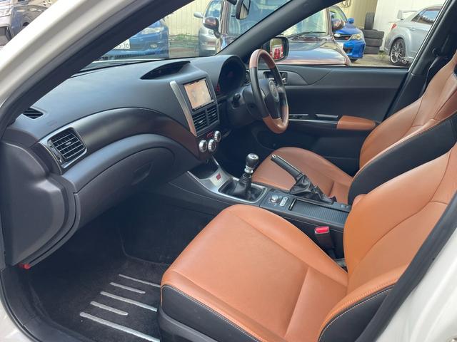 インプレッサ WRX STi フジツボA-Rマフラー/タン革シート/シートヒーター/STI BBS アルミホイール/SIドライブ/フルセグTVナビ/Bluetooth/純正リアスポイラー/ETC/プッシュスタート/スペアタイヤ(55枚目)