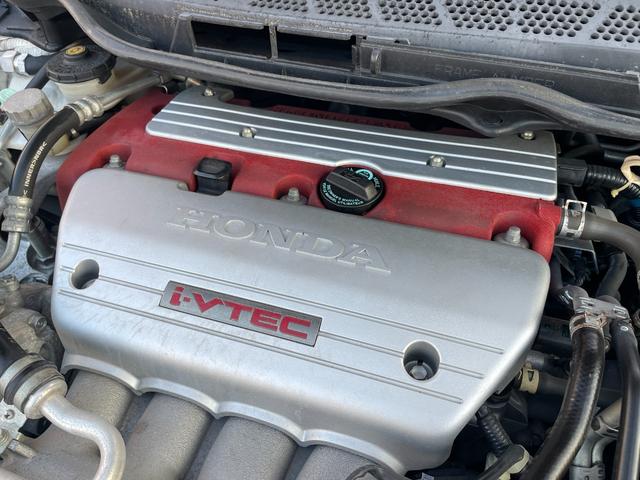 シビック タイプＲ　アドバン１８インチアルミホイール／黒内装／純正ナビ／モデューロサスペンション／無限ドアバイザー／ＥＴＣ／純正ブレンボキャリパー／プッシュスタート（59枚目）