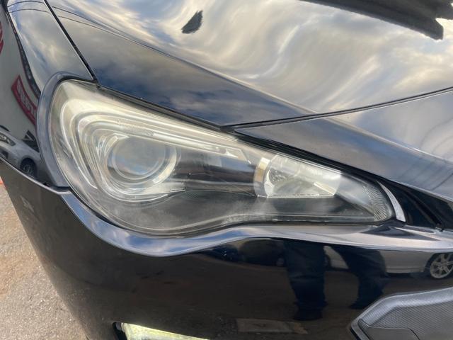 ＢＲＺ Ｓ　純正ナビ／Ｂｌｕｅｔｏｏｔｈ／フルセグＴＶ／６ＭＴ／純正アルミホイール／リアスポイラー／ドライブレコーダー／スマートキー／シートヒーター／バックカメラ（19枚目）