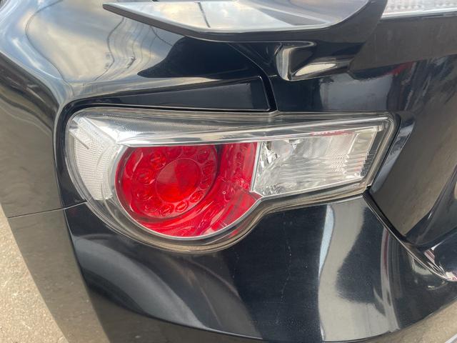 ＢＲＺ Ｓ　純正ナビ／Ｂｌｕｅｔｏｏｔｈ／フルセグＴＶ／６ＭＴ／純正アルミホイール／リアスポイラー／ドライブレコーダー／スマートキー／シートヒーター／バックカメラ（25枚目）