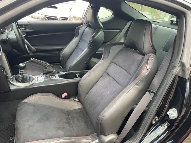 ＢＲＺ Ｓ　純正ナビ／Ｂｌｕｅｔｏｏｔｈ／フルセグＴＶ／６ＭＴ／純正アルミホイール／リアスポイラー／ドライブレコーダー／スマートキー／シートヒーター／バックカメラ（50枚目）