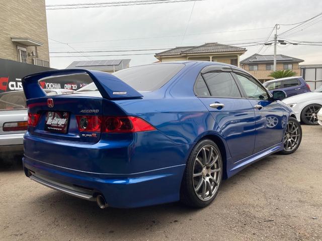アコード ユーロＲ　無限エアロ　無限マフラー　無限サス　新品タイヤ２本装着　社外アルミホイール　後期型　無限ドアバイザー（10枚目）