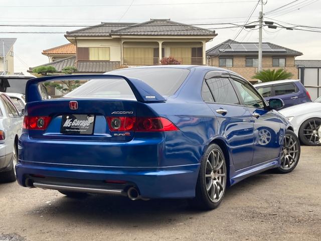 アコード ユーロＲ　無限エアロ　無限マフラー　無限サス　新品タイヤ２本装着　社外アルミホイール　後期型　無限ドアバイザー（11枚目）