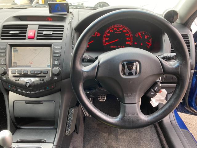 アコード ユーロＲ　無限エアロ　無限マフラー　無限サス　新品タイヤ２本装着　社外アルミホイール　後期型　無限ドアバイザー（33枚目）