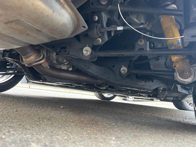 ロードスターＲＦ ＶＳ　後期型／クスコＬＳＤ／ＡＴ用ファイナル／強化エンジン・デフマウント／ＥＮＫＥＩ　ＧＴＣ０１アルミ／ＮＲ－Ａ純正ビルシュタインダンパー／サイドステップ／フロントスポイラー／社外リアスポイラー（68枚目）