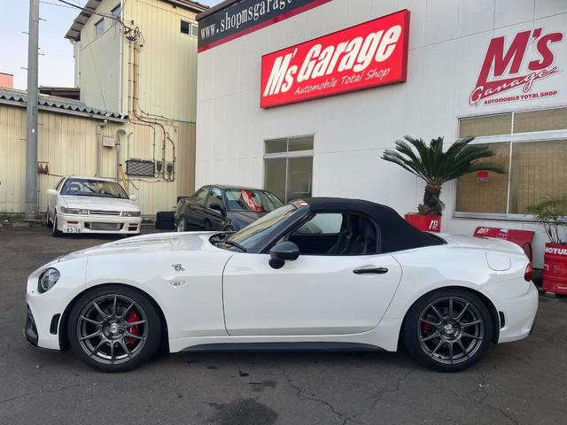 �������̍ۂ̃��b�J�[�����X�̐ύڎԂł��Ή��\�ł��B